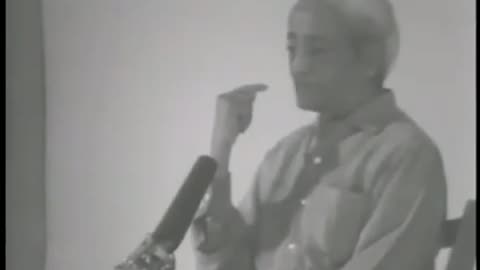 Qual é a relação da clareza com a compaixão? - 1977 - Jiddu Krishnamurti