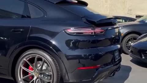 1732# Porsche Cayenne GTS Coupe Exhaust SoundirlrkQWPnmE