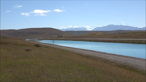 Relaxing morning at Tekapo canal, New Zealand