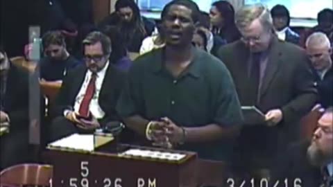 Accused Sings to show remorse