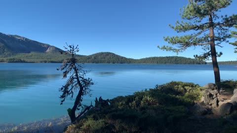 Central Oregon – Paulina Lake “Grand Loop” – Shoreline Exploration – 4K