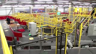 DHL opens Middle East's largest robotic sorting center