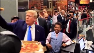 Tucker Carlson’s (2.0) last segment Friday night featured a “pizza delivery hero”😳 WH in control 🔥