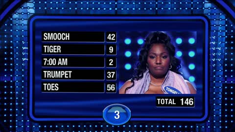 NFLPA Moms Melissa Kirk and Tongelia Helaire Play Fast Money - Celebrity Family Feud