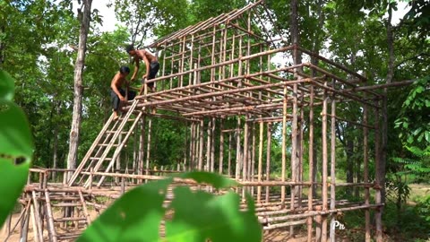 Building The Most Creative Luxury Villa By Bamboo In Jungle Primitive Building @naturalhouse