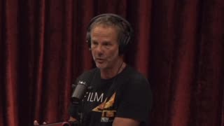 Joe Rogan and Peter Berg on how Evil the Sackler Family is who Created the Opioid Epidemic