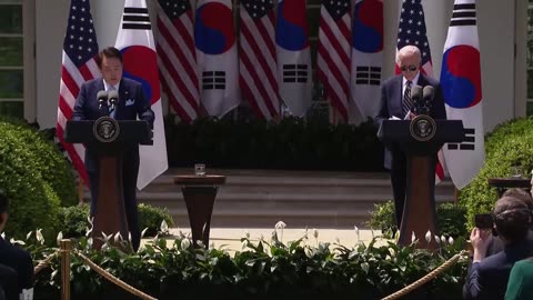 Joe Biden and South Korean President Yoon Suk Yeol hold press conference - April 26, 2023
