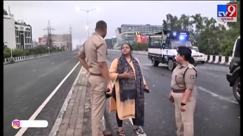 Ahmedabad ISCKON Bridge accident eyewitnesses narrating the horrific events