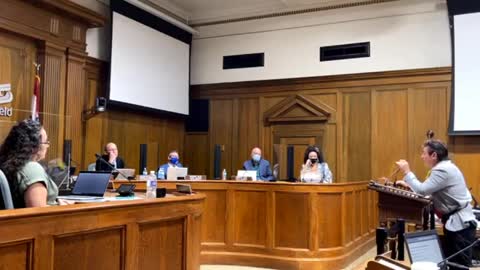 Christopher Key aka Vaccine Police, speaks at the Springfield Missouri City Council