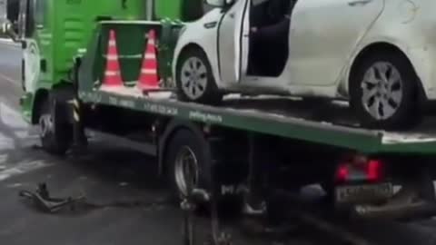 😂 Crazy Man Refuses To Get Towed! 😂