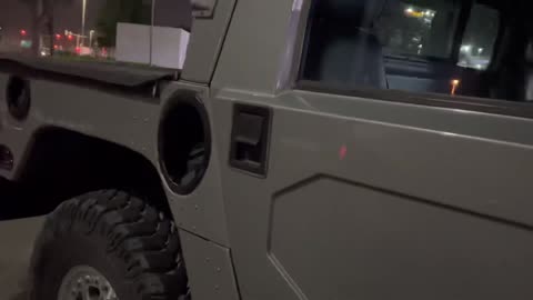 Hummer 4X4 H1 Originally Designed Strictly For Military Use