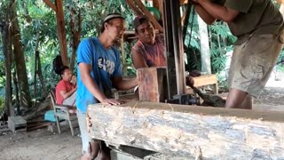The Process of Manufacturing of Board Balok Materials Served Saw Mill Rakitan Machine