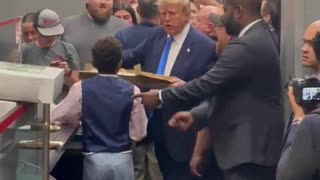 President Trump Hands out Free Pizza After Speech