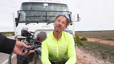 Biking The Blue Marble: Cafe Locked Out On The Road