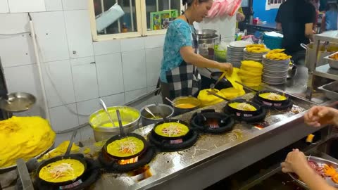 Best Vietnamese Street Food 2022 Collection in Saigon