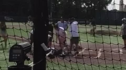 Umpire suddenly collapsed during game; coach's, nurse's quick actions save his life (Jul. 2022)