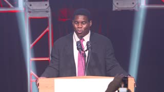 Herschel Walker concedes to Raphael Warnock during speech