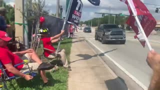 PATRIOTIC Trump Supporters Show Their Support For Trump As He Heads To NY