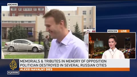 Memorial destroyed: Mourners laid flowers in St Petersburg for Alexey Navalny