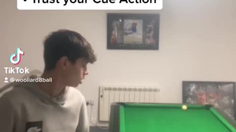 HOW TO CUE ON THE CUSHION USING THE CORRECT TECHNIQUE