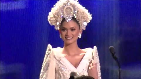 Pia Wurtzbach miss universe Philippines 2015 national costume