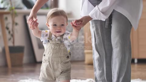 Baby learns to walk