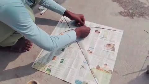 how to make a newspaper kite at home