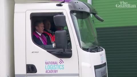 'You would have failed'_ Keir Starmer hits fence in mock lorry driving test