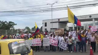 Militares protestan en Bucaramanga por "pésima atención en salud"
