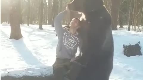 Friendship with the big bear