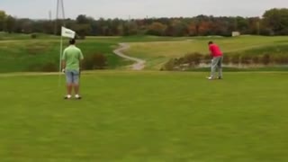 Guy sinks long putt, loses his mind