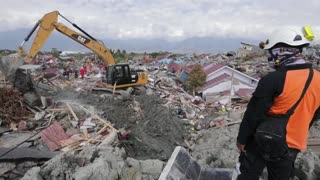 Unidades de rescate hallaron 31 menores en dos escuelas tras sismo en Indonesia