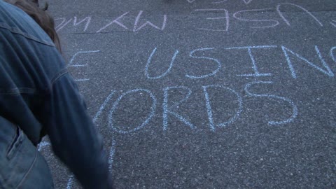 WATCH: Protesters "Wake up Lindsey Graham" at his D.C. home over SCOTUS