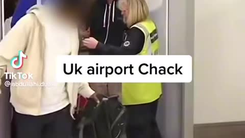 UK AIRPORT DRUG CHECK