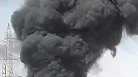 Explosion leads to massive fire in southern Iran