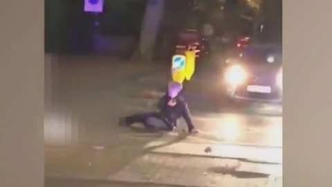 Brutal attack on London police officers caught on video