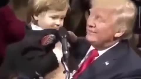 Donald Trump asks a little boy who will be the president of Brazil elected in 2018