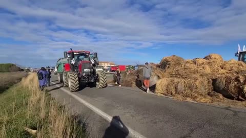 Occitanie France 🇫🇷 Farmers Protests, Anti Fuel Taxes/ Policies, Anti Govt Lies 🔥