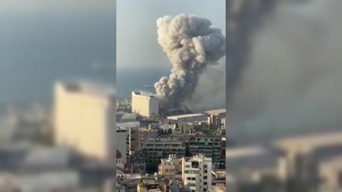 Fuerte explosión en un almacén de la zona del puerto de Beirut