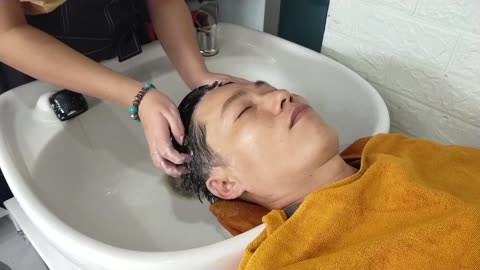 Beautiful girl in Vietnam barbershop help me relax - Fall asleep in 3 minutes