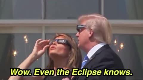 ROFL!!! Trump Watching The Eclipse