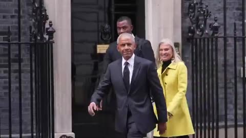 Obama visits Downing Street, London?