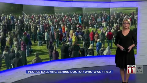 Hundreds rally in Fergus Falls for recently fired surgeon - MN