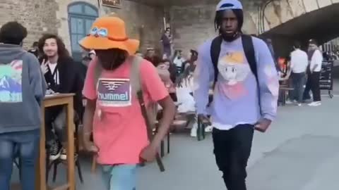 Two Dudes Dancing