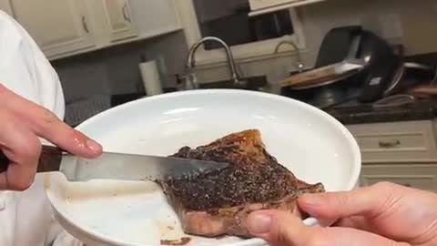 ONLY WAY to COOK A STEAK! 🥩😋🤯