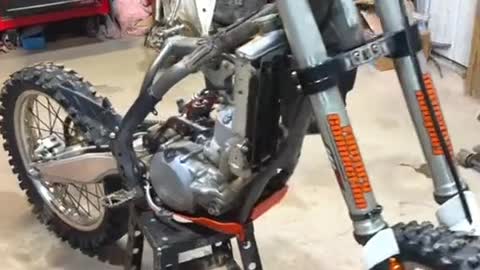 Motorcycle disassembly repair repair motorcycle