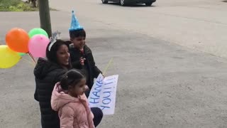 5-year-old celebrates COVID-19 drive-by birthday party