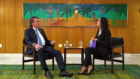 Entrevista com o Presidente Jair Messias Bolsonaro.