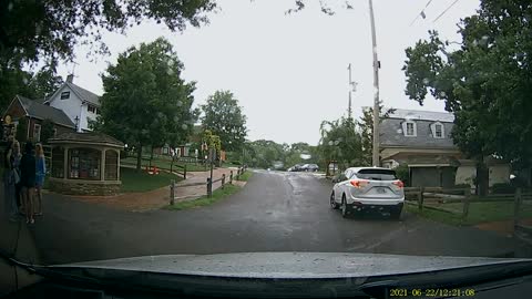 Relaxing driving to Peddlers Village, Pennsylvania_Vid 527-530