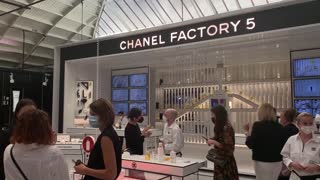 Chanel N°5, el perfume más vendido de la historia, celebra sus primeros cien años [Video]